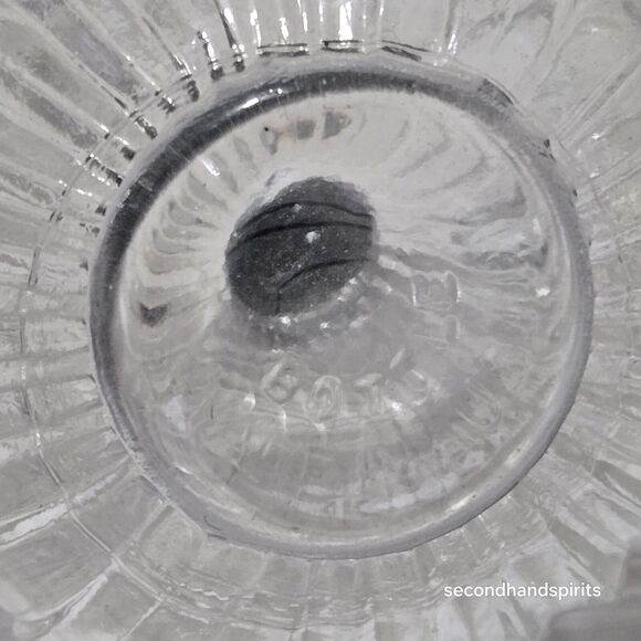 Vintage Crystal Salt Pepper Shakers Glass Fancy Lids are Tarnished - Picture 2 of 4